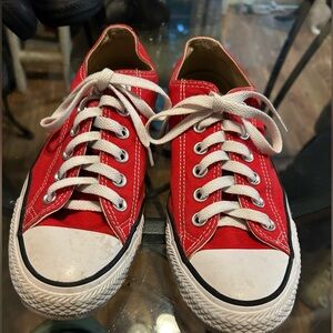 Converse All Star - CT Ox Low Top - Sneakers - Red women’s 8 / men’s 6